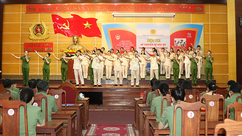 Hội thi “Kể chuyện về Bác Hồ”.