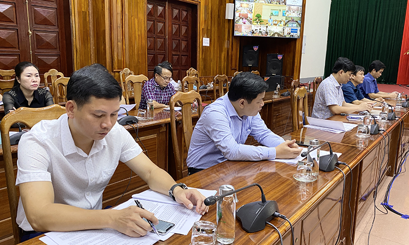 Các đại biểu dự hội nghị tại điểm cầu tỉnh Quảng Bình.