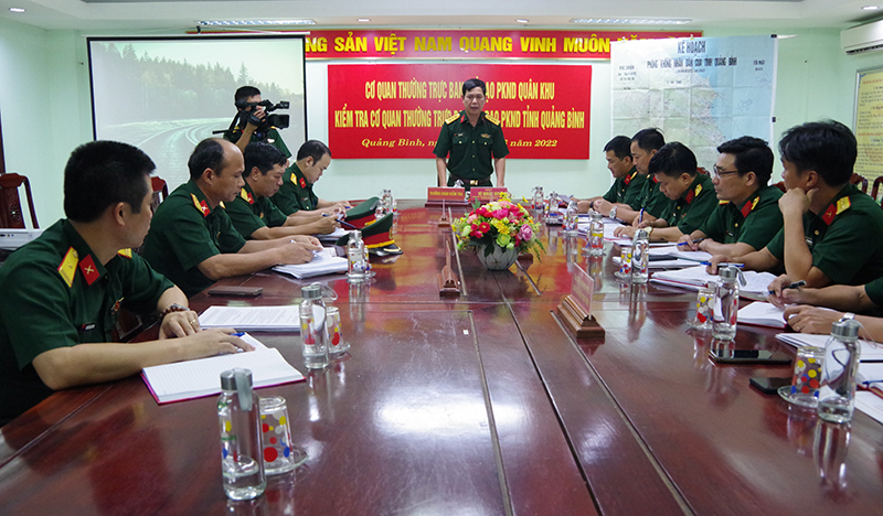 Kiểm tra công tác phòng không nhân dân tại Bộ CHQS tỉnh
