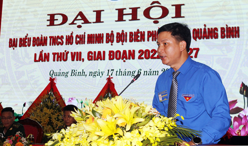 Đồng chí Bí thư Tỉnh đoàn Đặng Đại Bàng phát biểu. 