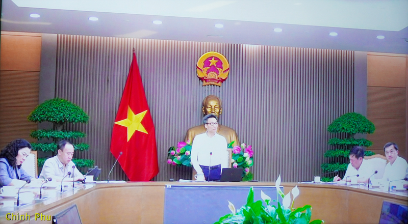 Phó Thủ tướng Vũ Đức Đam:Không để thiếu thuốc, vật tư y tế trong khám chữa bệnh cho nhân dân.