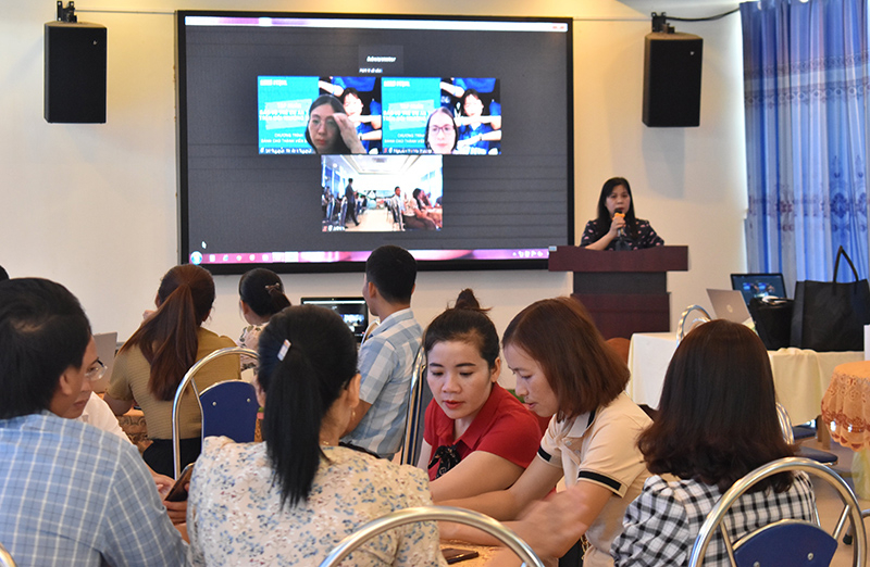 Lớp tập huấn nhằm giúp các học viên phân tích được những ích lợi và tác hại internet. 