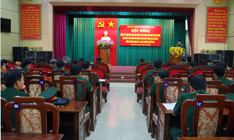 Toàn cảnh hội nghị.