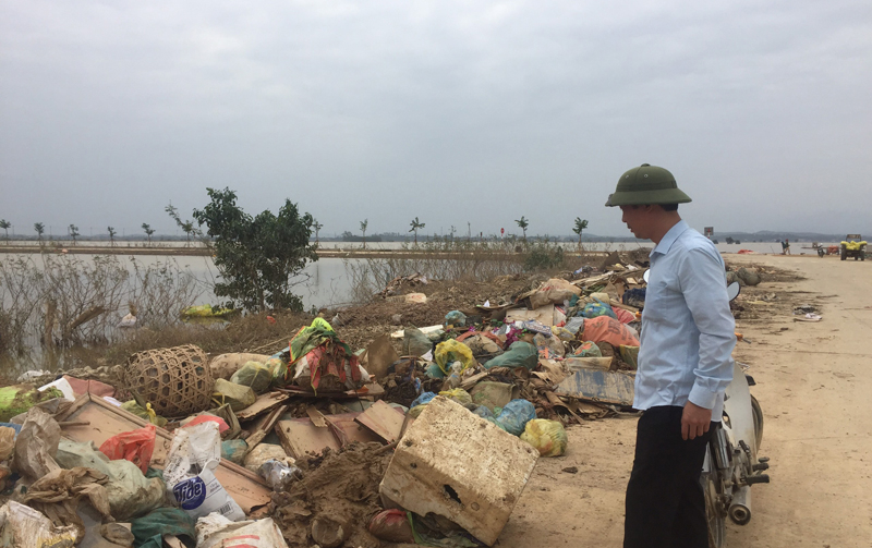 Ngành Tài nguyên và Môi trường tích cực phối hợp tuyên truyền, vận động nâng cao nhận thức cho các tầng lớp nhân dân về bảo vệ môi trường nông thôn xanh sạch đẹp.