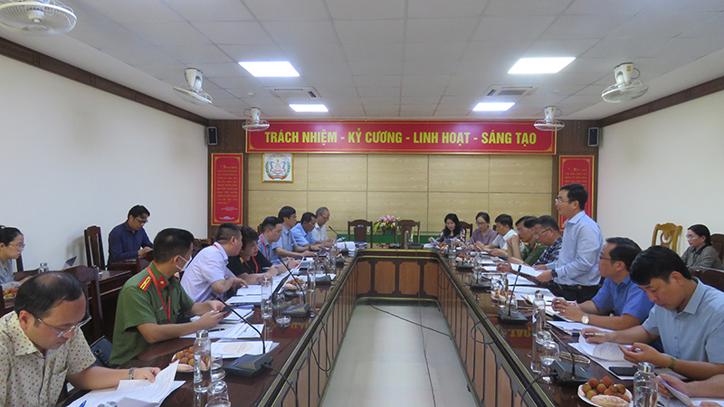 Các đại biểu đóng góp ý kiến