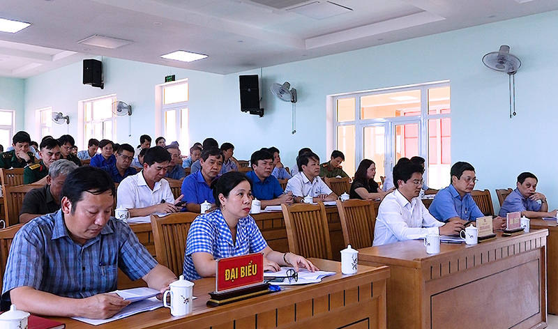  Toàn cảnh hội nghị.