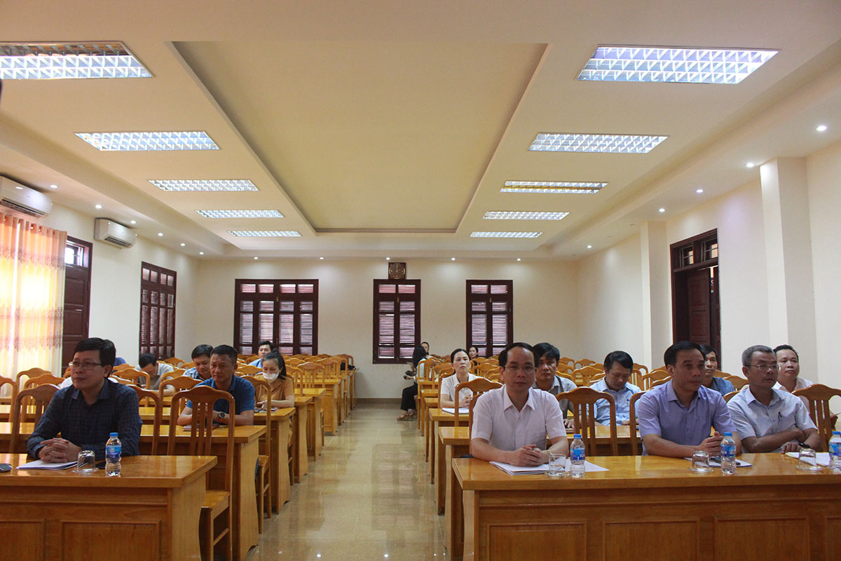 Các đại biểu dự hội nghị tại điểm cầu tỉnh Quảng Bình