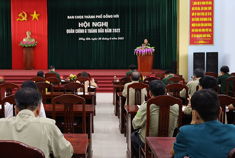 Hội nghị thảo luận.