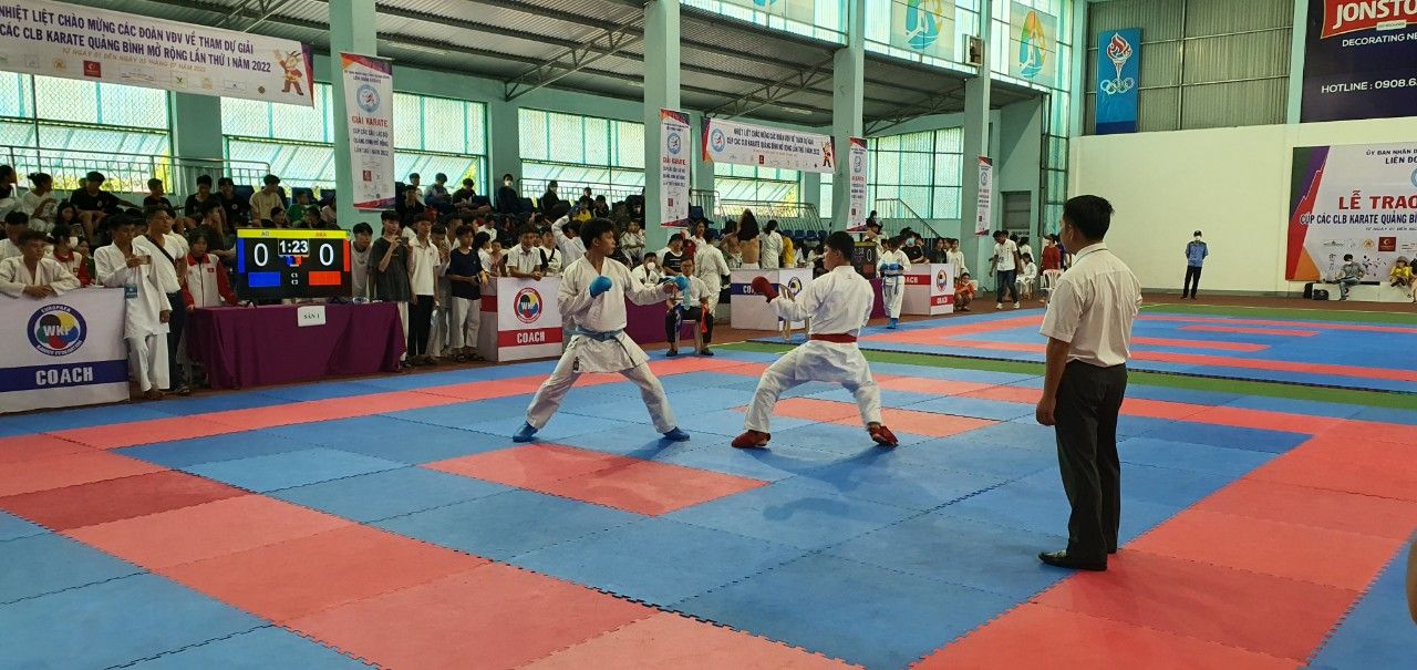  Một trận thi đấu tại giải.