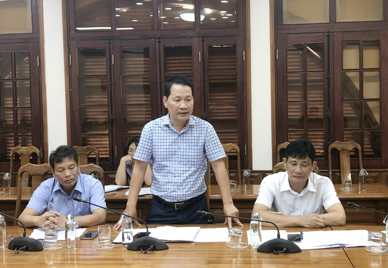 Đại diện lãnh đạo UBND TP. Đồng Hới phát biểu tại buổi làm việc.
