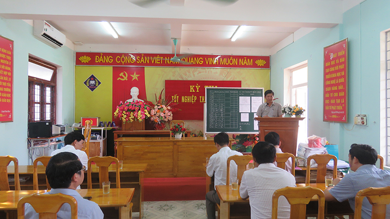 Đồng chí Hồ An Phong yêu cầu ngành GD-ĐT và các ngành, đơn vị liên quan phối hợp chặt chẽ trong triển khai nhiệm vụ