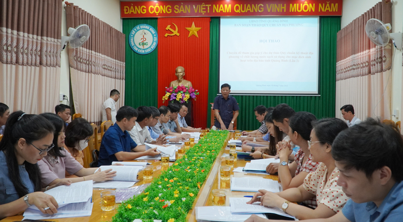 Toàn cảnh buổi hội thảo Quy chuẩn kỹ thuật địa phương về chất lượng nước sạch sử dụng cho mục đích sinh hoạt lần thứ 2.