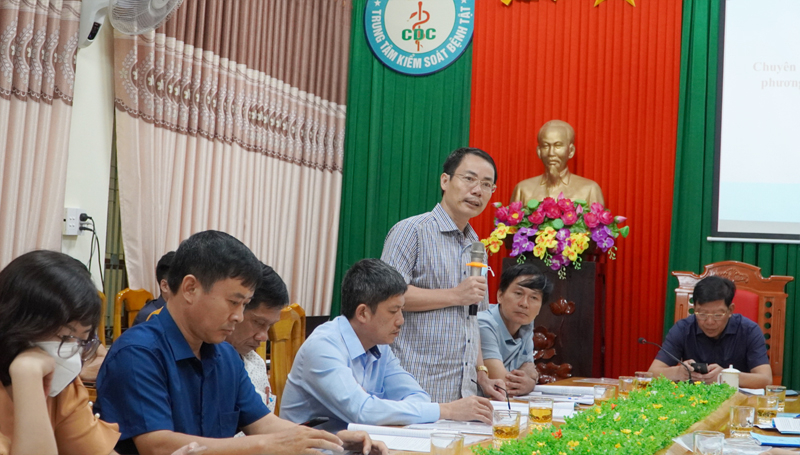 Đại biểu tham gia hội thảo đóng góp ý kiến lựa chọn các thông số chất lượng nước sạch.