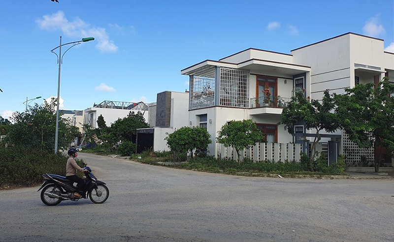 Ngành Thuế tỉnh tăng cường công tác chống thất thu thuế trong hoạt động kinh doanh, chuyển nhượng bất động sản.