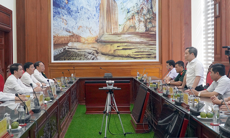 Toàn cảnh buổi làm việc