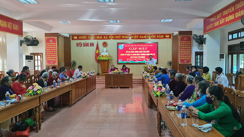 Toàn cảnh buổi gặp mặt.