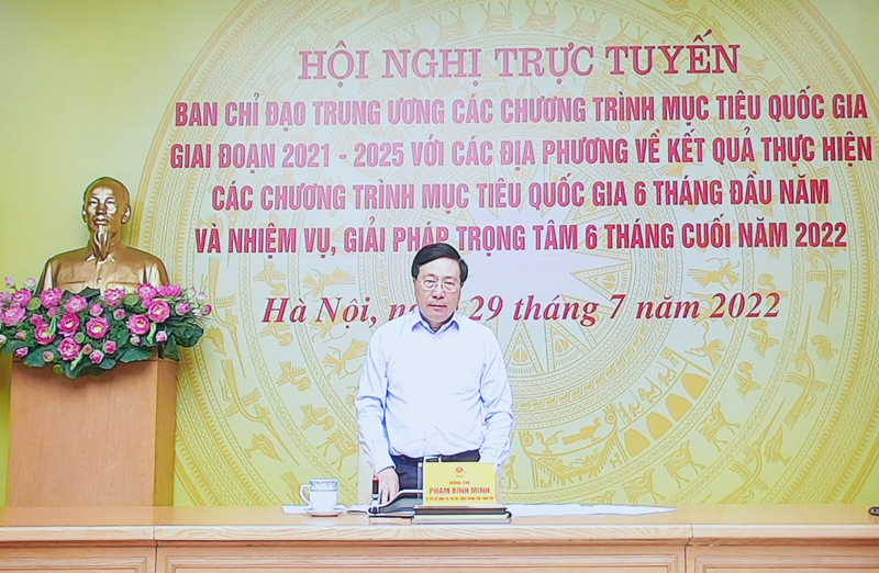 Phó Thủ tướng Thường trực Chính phủ Phạm Bình Minh phát biểu chỉ đạo tại hội nghị.