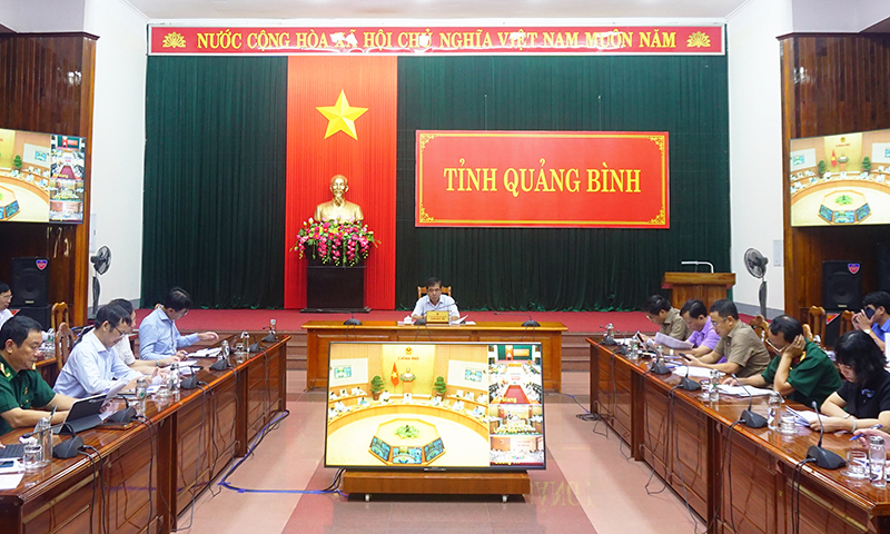 Đồng chí Phó Chủ tịch Thường trực UBND tỉnh Đoàn Ngọc Lâm chủ trì hội nghị tại điểm cầu tỉnh Quảng Bình.