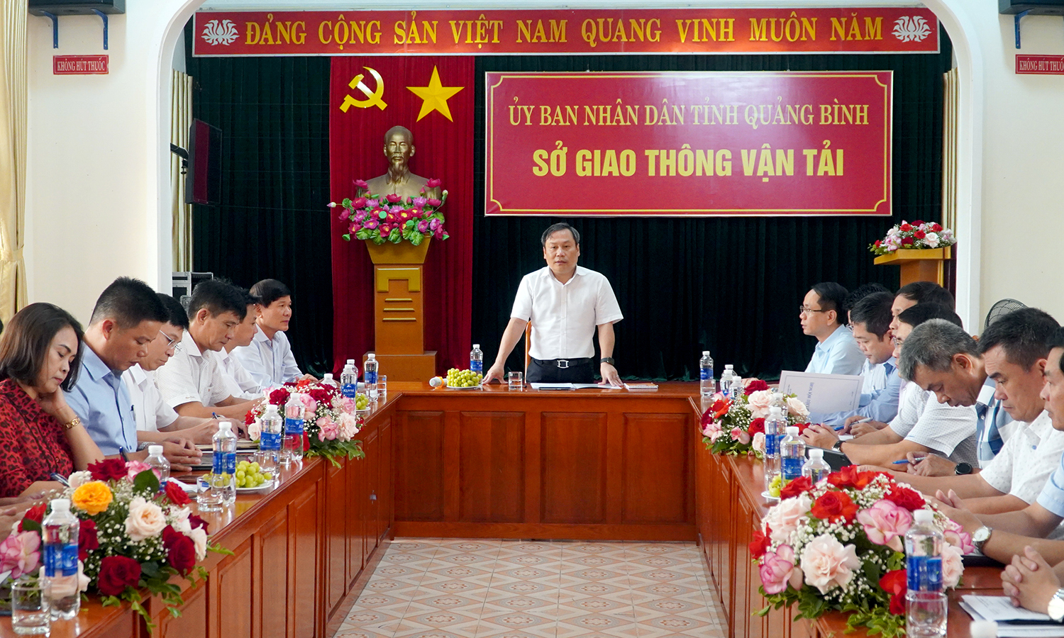 Toàn cảnh buổi làm việc