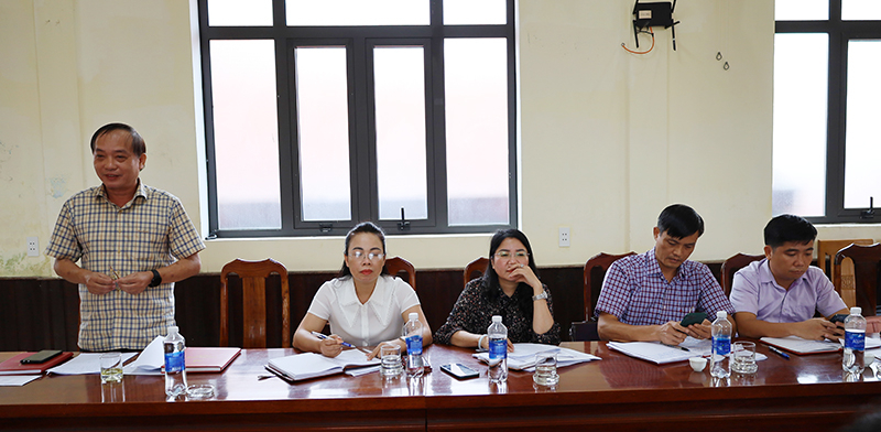  Đại diện đoàn công tác phát biểu tại buổi làm việc.