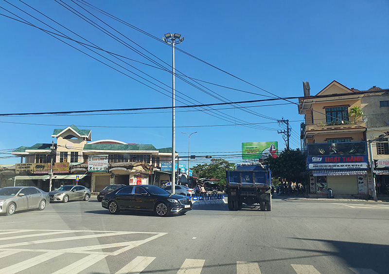  Nhờ được triển khai các giải pháp đồng bộ, nút giao ngã tư chợ Ga (TP. Đồng Hới) đã giảm ùn tắc giao thông.