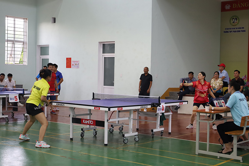 Các VĐV đã cống hiến cho khán giả nhiều trận đấu hấp dẫn cùng những pha bóng đẹp mắt. 