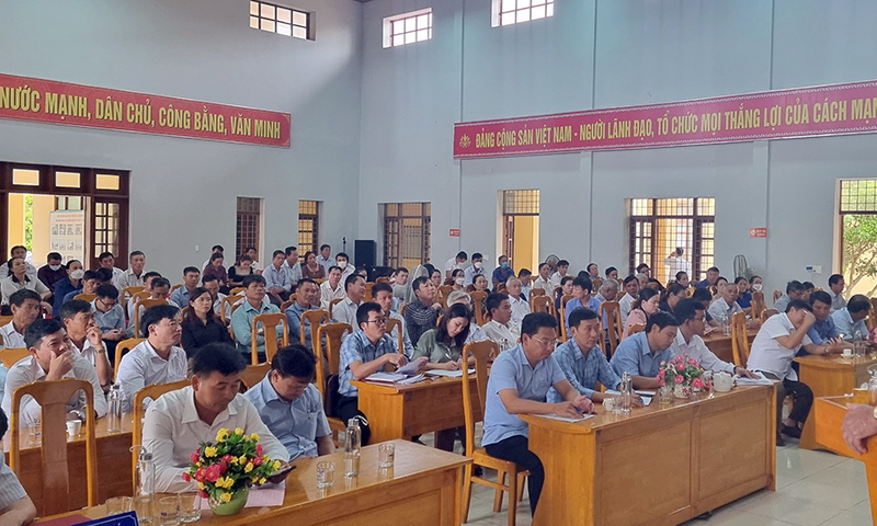 Toàn cảnh buổi tiếp xúc cử tri