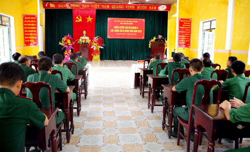 Toàn cảnh buổi khai mạc huấn luyện cán bộ Khung B lực lượng DBĐV năm 2022.