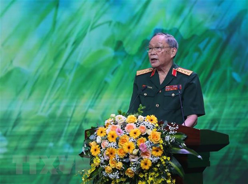 Thượng tướng Nguyễn Văn Rinh - Chủ tịch Hội nạn nhân chất độc da cam/dioxin Việt Nam (nguyên Ủy viên Trung ương Đảng, nguyên Thứ trưởng Bộ Quốc phòng) phát biểu. (Ảnh: Hoàng Hiếu/TTXVN)