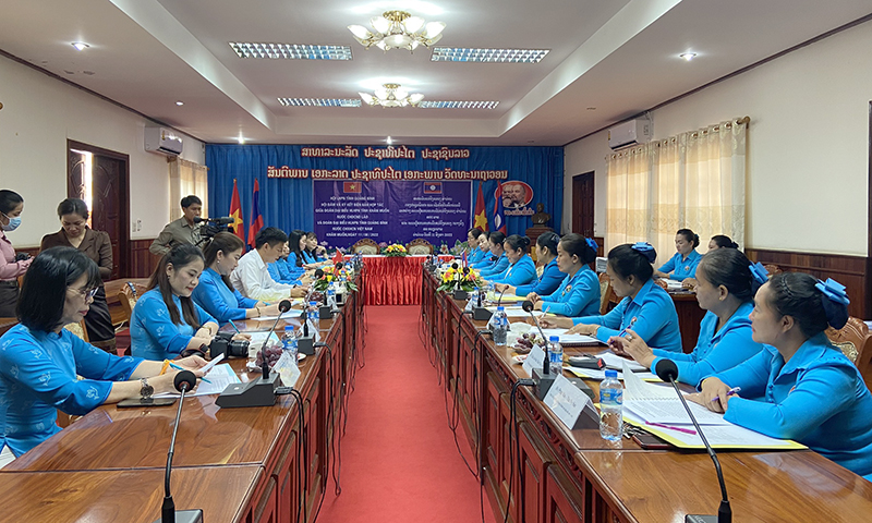 Toàn cảnh hội đàm