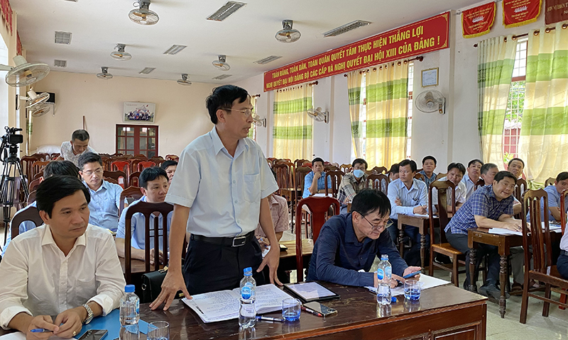 Đại biểu thảo luận một số khó khăn, vướng mắc trong triển khai dự án.