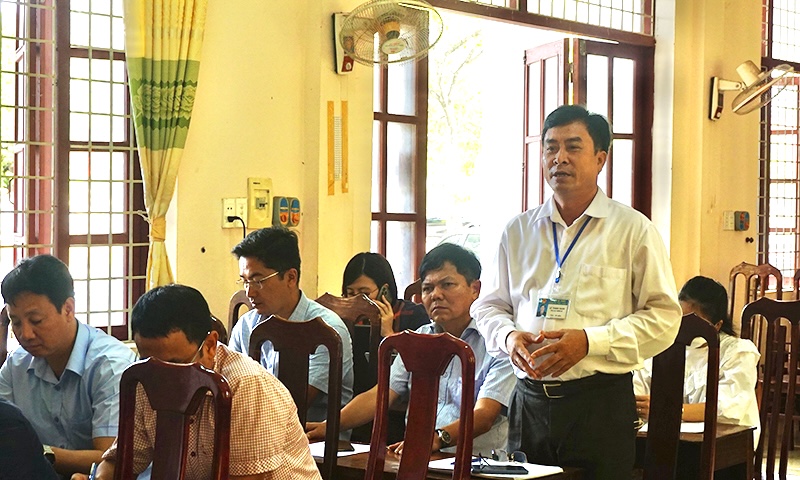 Đại biểu thảo luận một số khó khăn, vướng mắc trong triển khai dự án.