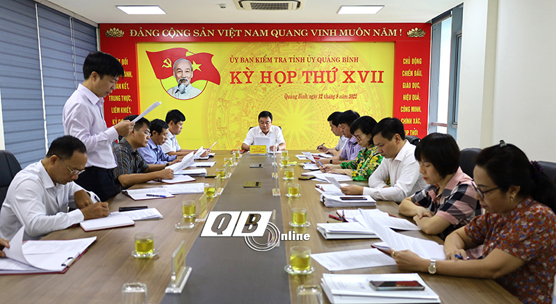 Toàn cảnh kỳ họp.