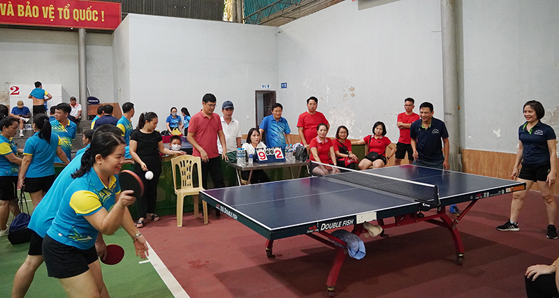 Những pha bóng đẹp mắt trong trận chung kết nội dung bóng bàn đôi nam nữ.