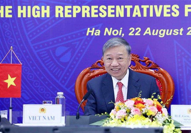Đại tướng Tô Lâm, Bộ trưởng Bộ Công an dự Hội nghị tham vấn Lãnh đạo cấp cao an ninh ASEAN-Nga lần thứ 2 tại điểm cầu Hà Nội. (Ảnh: Phạm Kiên/TTXVN)