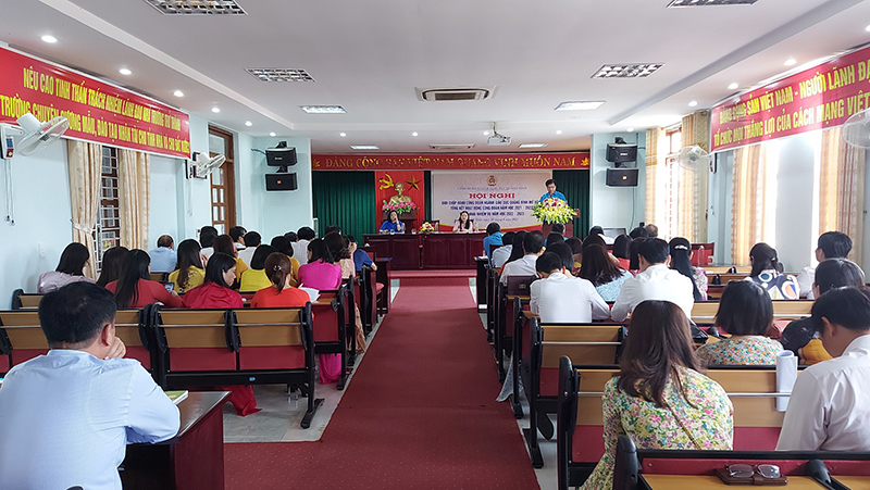 Các đại biểu tham dự hội nghị
