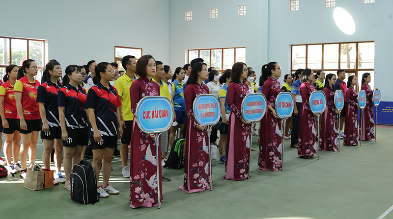 Các đơn vi tham gia hội thao.