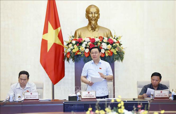 Chủ tịch Quốc hội Vương Đình Huệ phát biểu khai mạc. Ảnh: Doãn Tấn/TTXVN