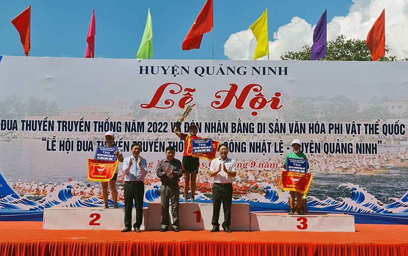 Lãnh đạo