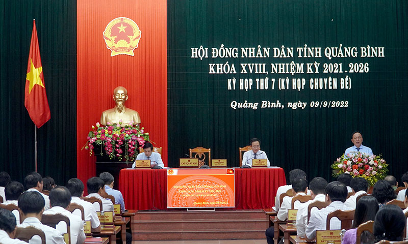 Toàn cảnh kỳ họp