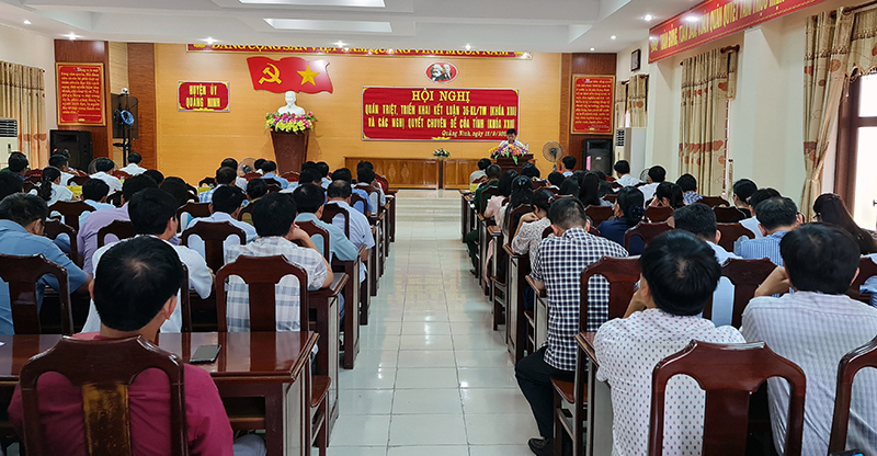 Toàn cảnh hội nghị.