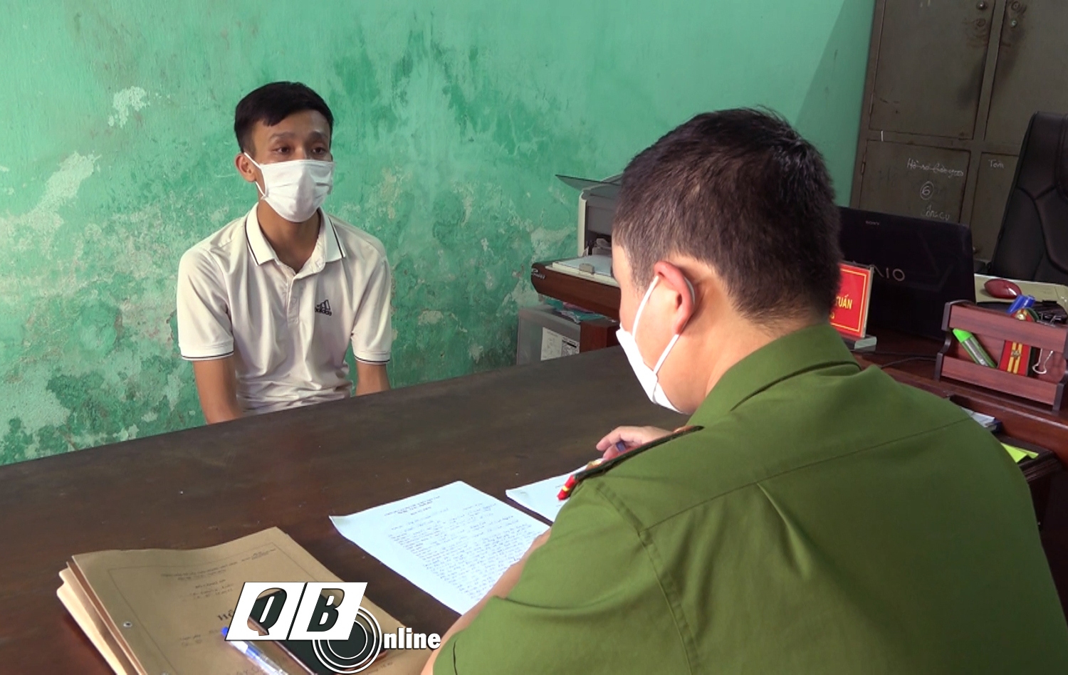 Đối tượng Nguyễn Văn Tuấn tại cơ quan điều tra.