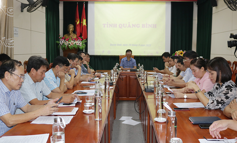 Các đại biểu tham dự hội nghị tại điểm cầu tỉnh Quảng Bình.