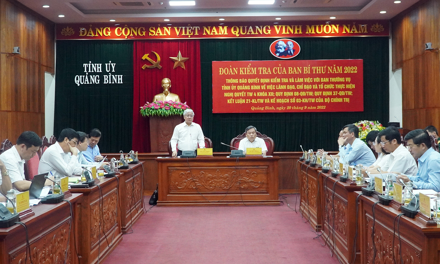 Đồng chí Chủ tịch Ủy ban Trung ương MTTQVN, Trưởng đoàn kiểm tra 545 Đỗ Văn Chiến phát biểu chỉ đạo tại hội nghị