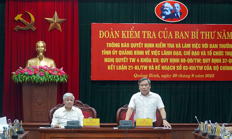 Đồng chí Bí thư Tỉnh ủy Vũ Đại Thắng tiếp thu các ý kiến chỉ đạo
