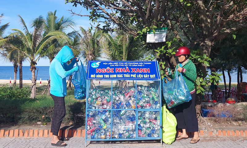 Mô hình “Ngôi nhà xanh” của Hội Phụ nữ phường Hải Thành phát huy hiệu quả.