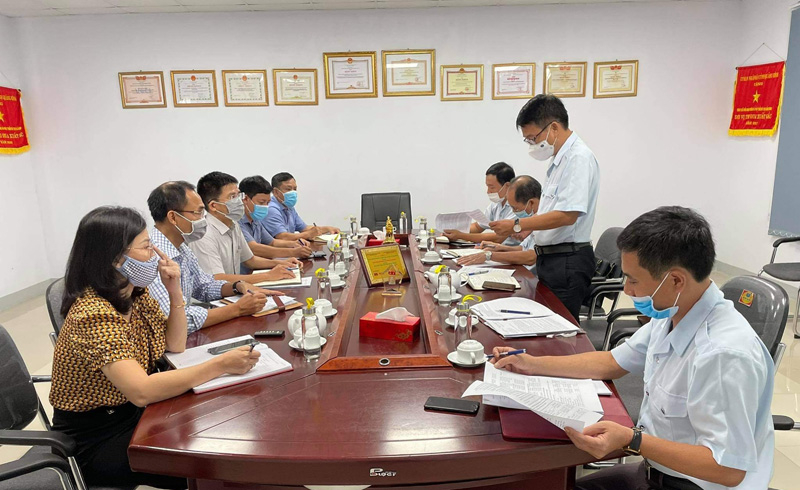 Thanh tra tỉnh thực hiện một cuộc thanh tra giải quyết khiếu nại, tố cáo.