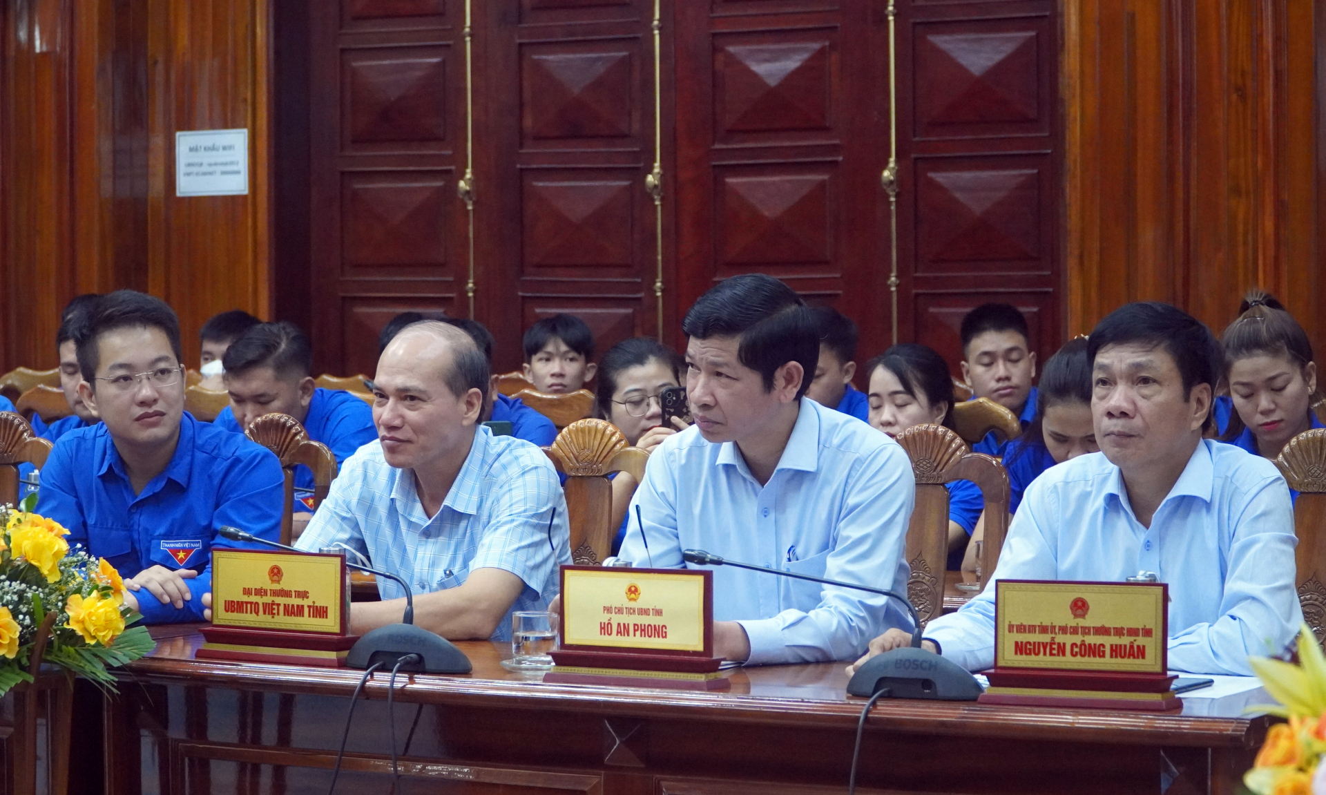 Đại biểu dự hội nghị