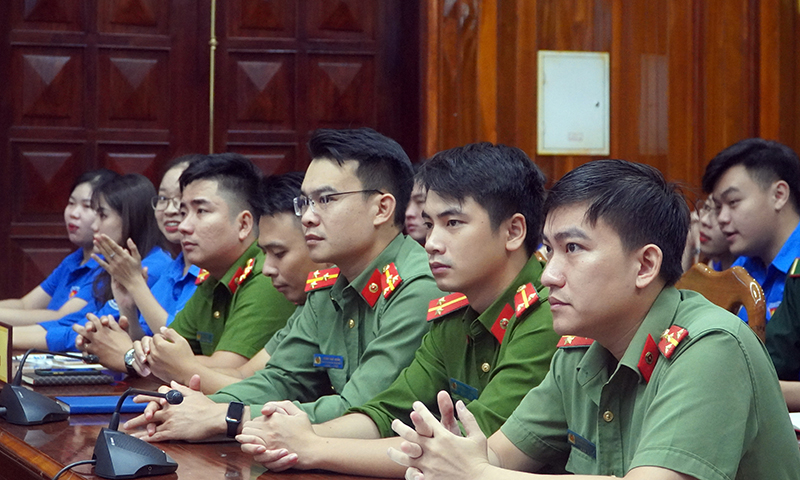 Đại biểu dự hội nghị