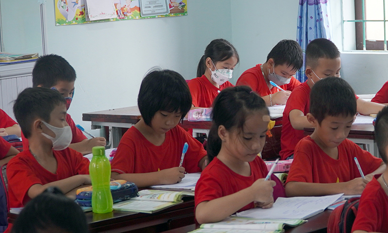 Đến thời điểm này, hầu hết các trường học trong tỉnh chưa tổ chức họp phụ huynh và thu các khoản thu đầu năm học mới.